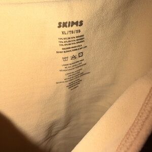 SKIMS Nude Shapewear new without tag